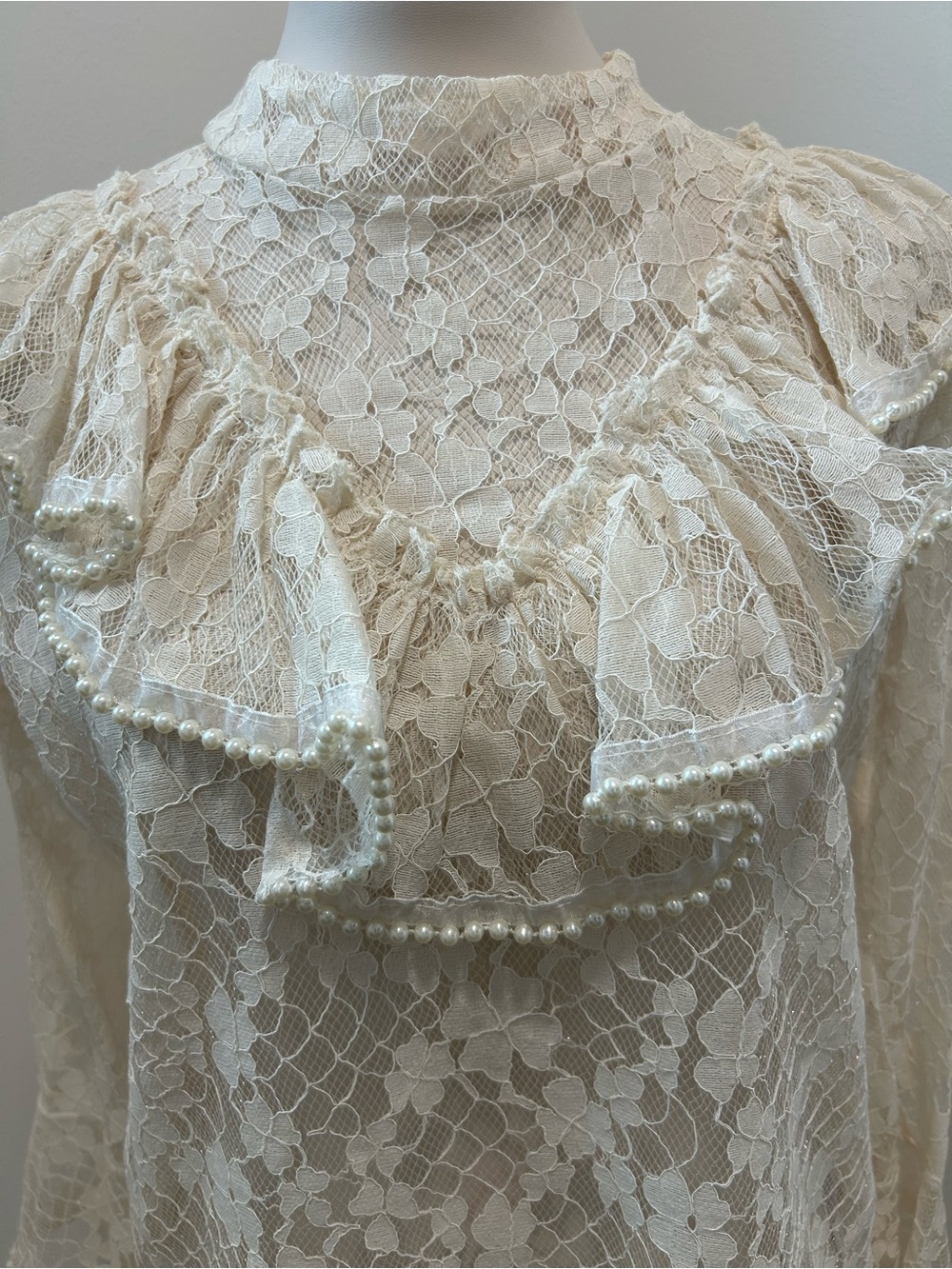 🌹 Ivory Floral Lace Ruffle Blouse with Pearl Trim